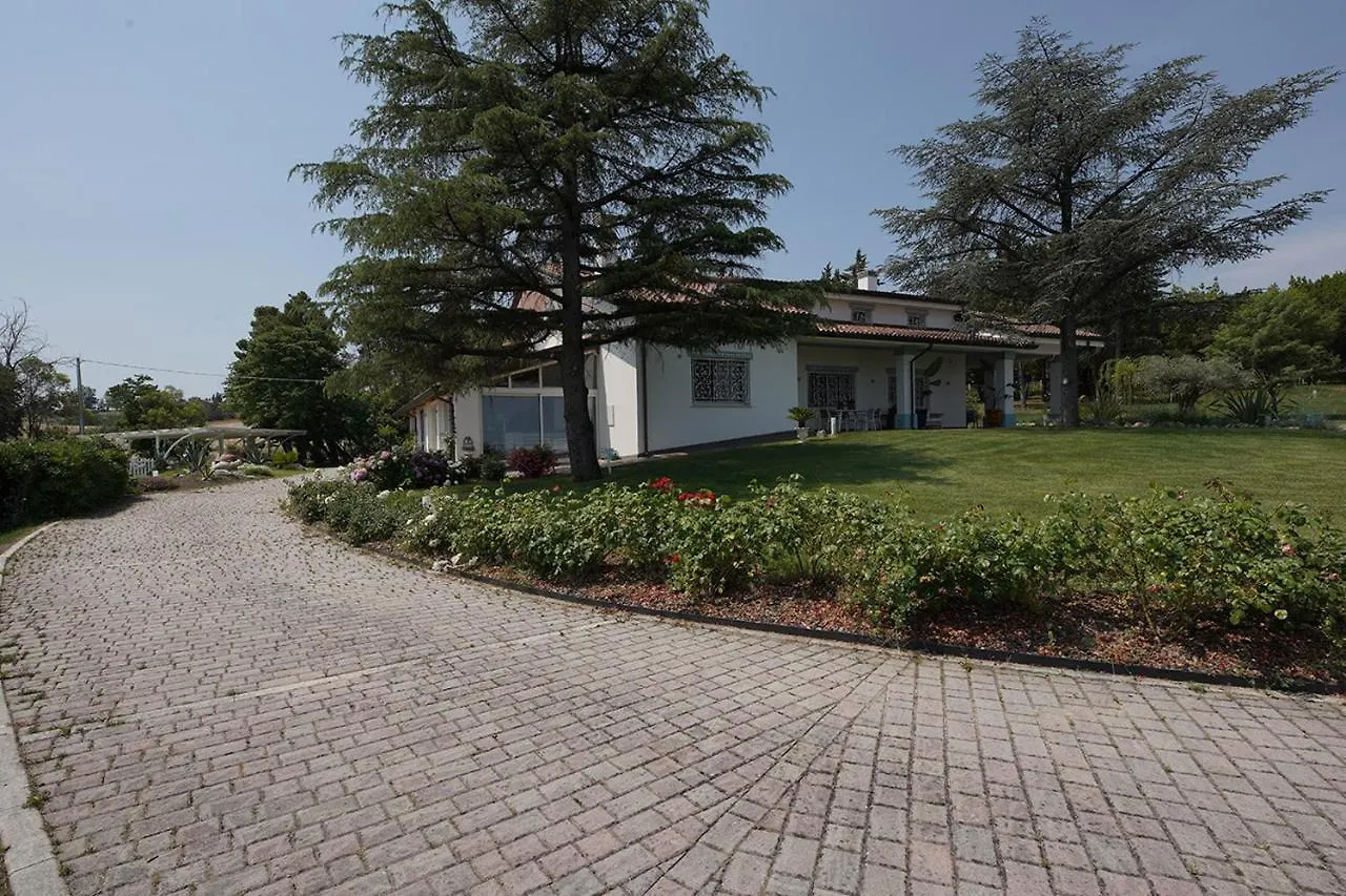 Apartment Villa Fai Bei Sogni-Green Bed&Breakfast Coriano Italien
